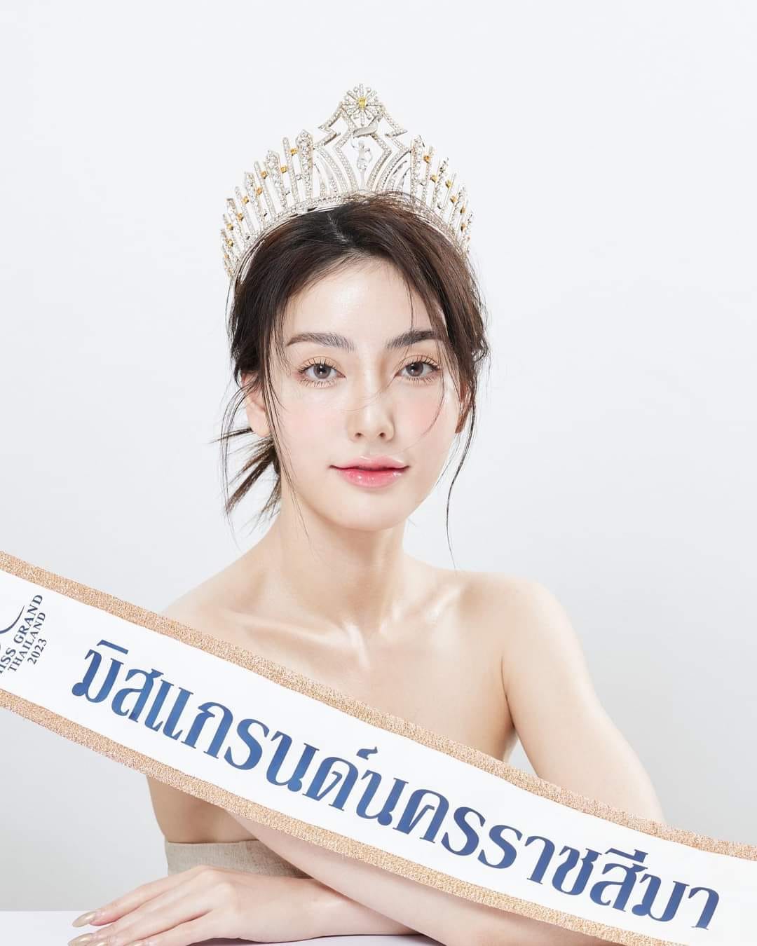 น้องมีนา ริณา ฉัตรอมรชัย มิสแกรนด์นครราชสีมา ดีเจเพชรจ้า วิเชียร