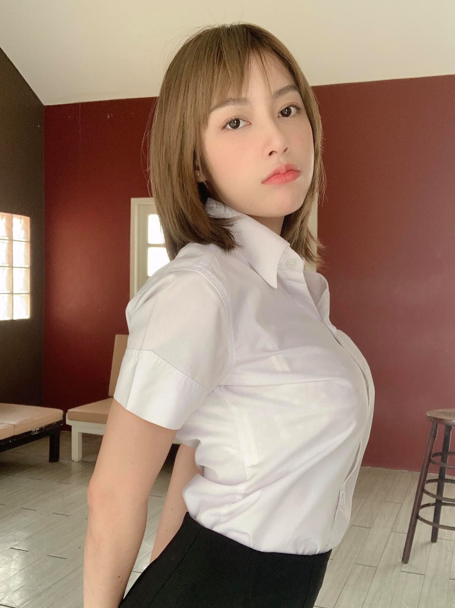 เปิดวาร์ป ฟางโกะ โอเค เน็ตไอดอลสุดเซ็กซี่ ผู้ซ่อนของดีไว้ใน Onlyfans 2