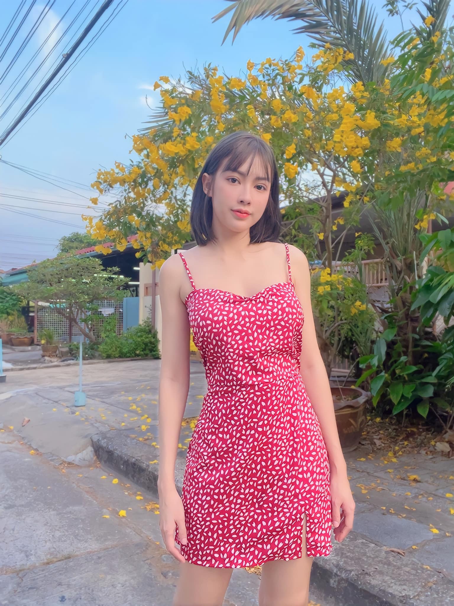 เปิดวาร์ป ฟางโกะ โอเค เน็ตไอดอลสุดเซ็กซี่ ผู้ซ่อนของดีไว้ใน Onlyfans 4