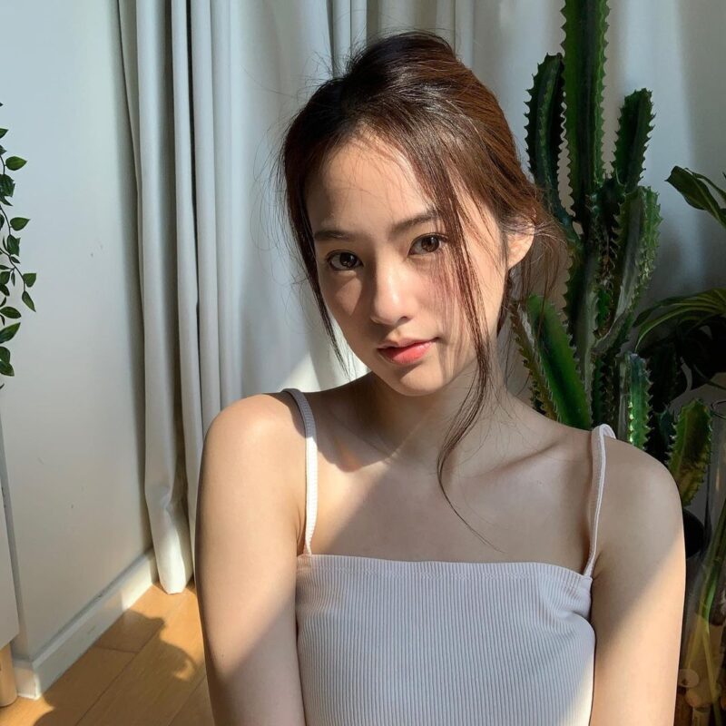 เปิดวาร์ป พิมฐา ฐานิดา เน็ตไอดอลคนดัง กับสไตล์การแต่งตัวสุดชิค!! 22