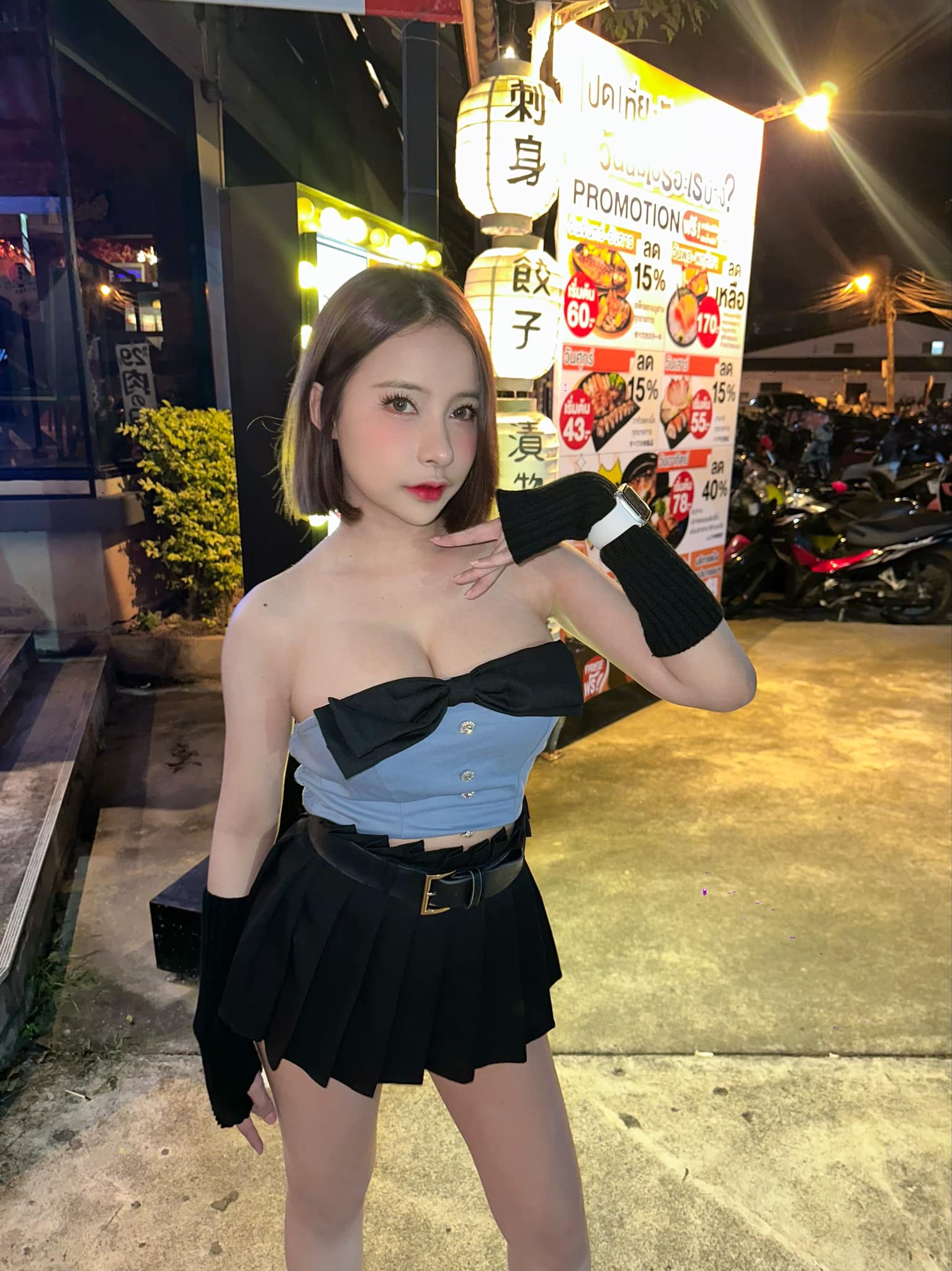 เปิดวาร์ป ทำความรู้จัก ดีเจบาร์บี้มอส สาวสวย หุ่นแซ่บ แห่งวงการ โอนลี่แฟน18+ 7