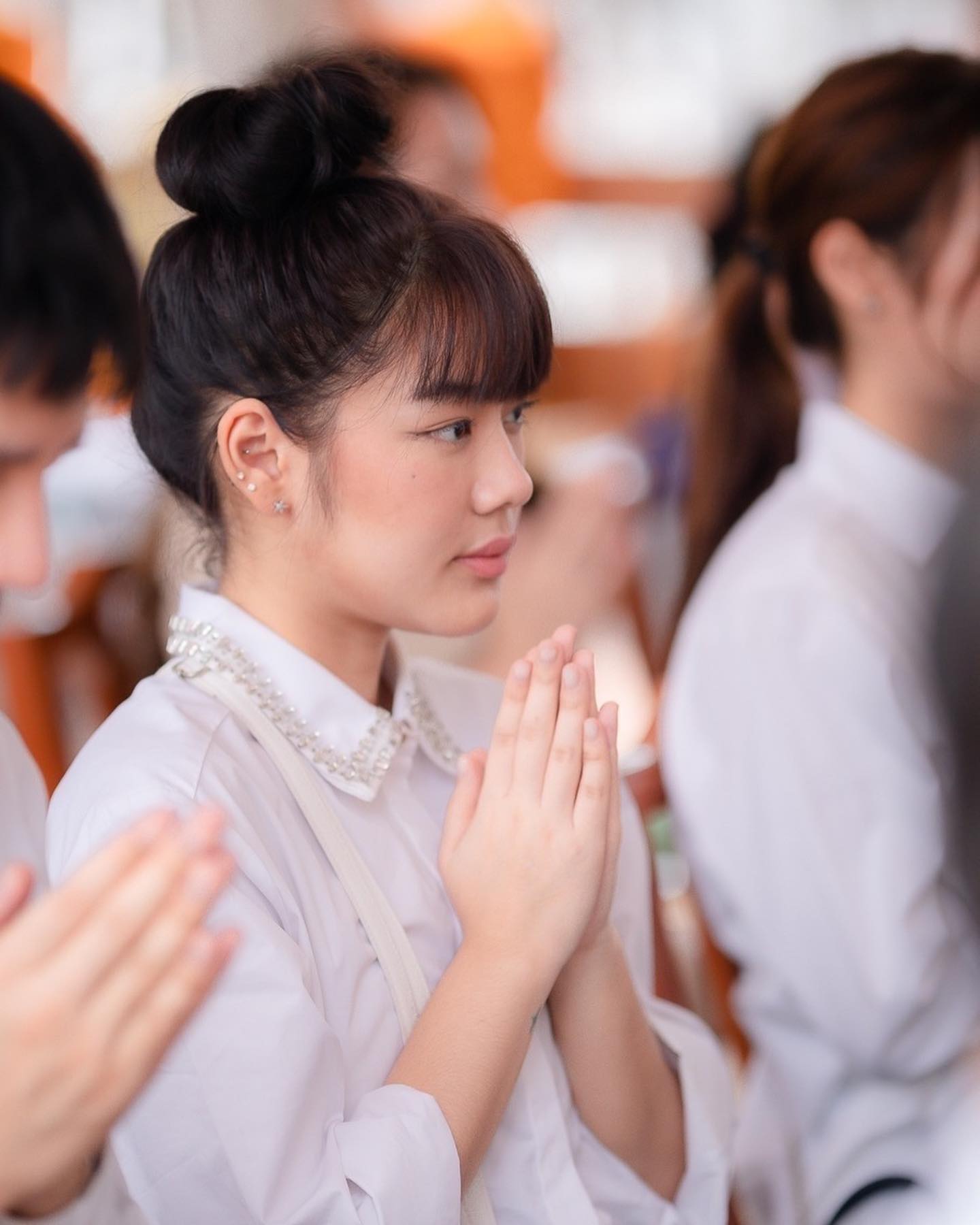 เปิดวาร์ป จ๊ะจ๋า แดนดาว ผู้รับบท อึ่ง บ่าวสุดน่ารักใน “พรหมลิขิต” สวยแซ่บจนต้องร้องว้าววว 16